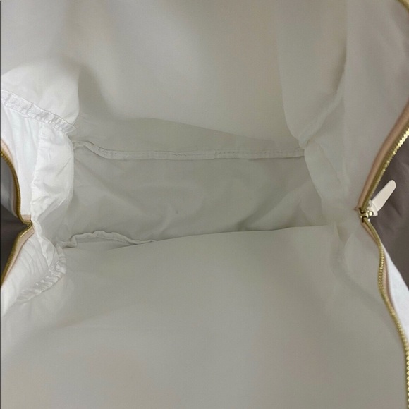 BENEFIT COSMETICS - white backpack - Picture 8 of 8